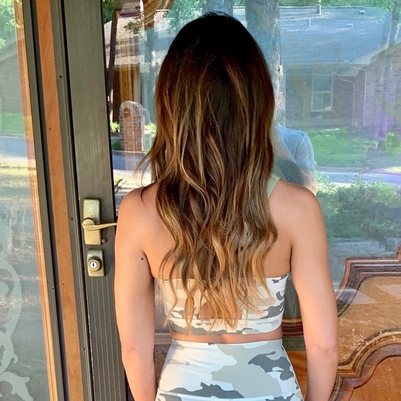 Last 1 Camo Sports Bra by Mono B - Picture 2 of 2